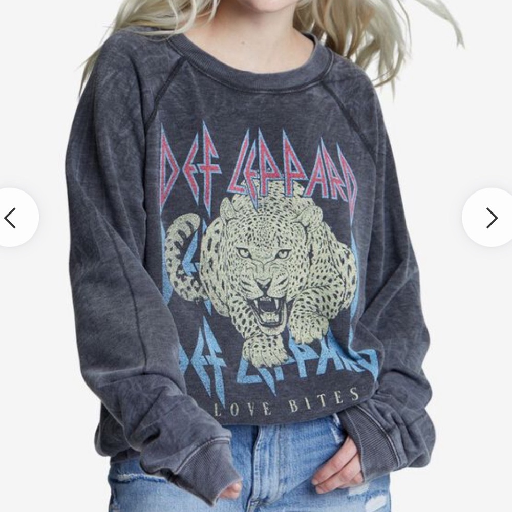 “Recycled Karma” crewneck, great condition, only worn once, size L